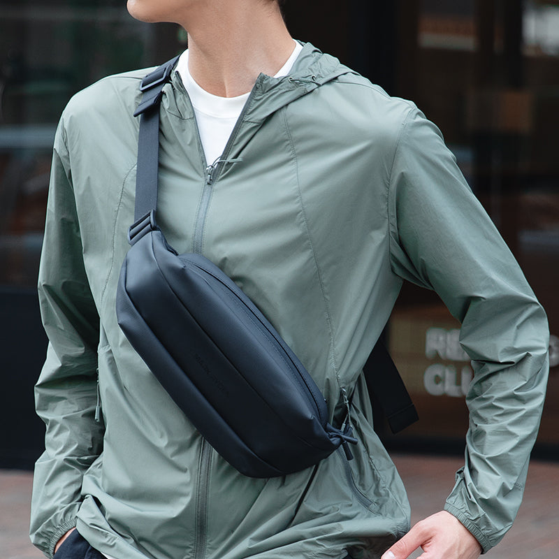 EasyGlide: The Crossbody Bag for Lightweight Travel