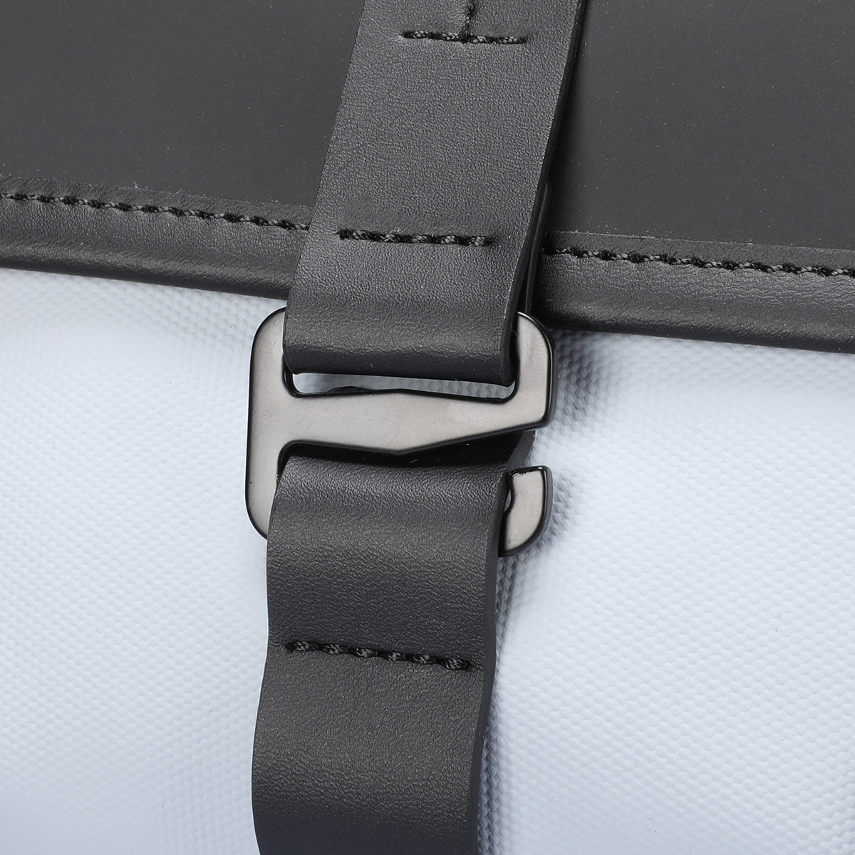 Voyageur: MarkRyden 2024 New Arrivals Crossbody Bag