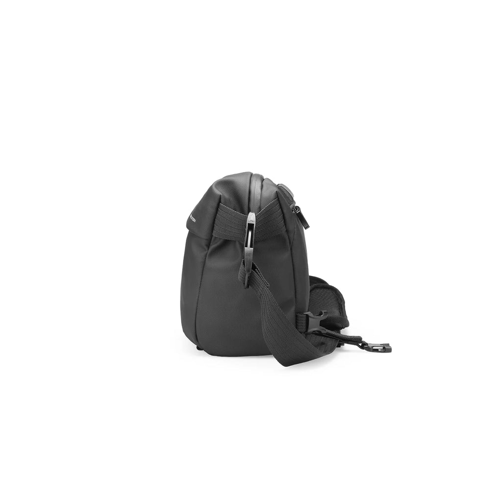 CityWalk: Fashions Large Capacity Spacious Waterproof Messenger Bag with YKK Zipper