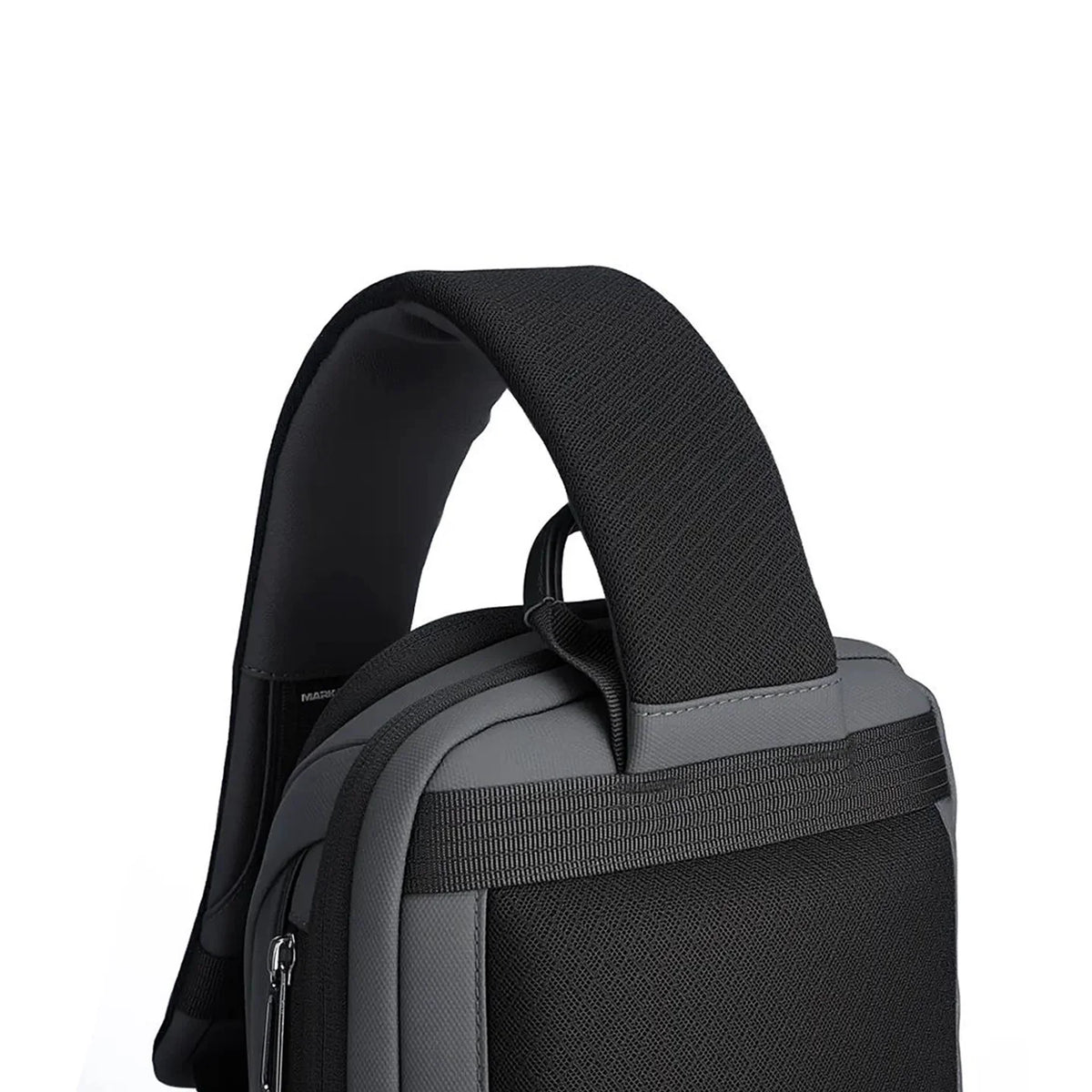 Colonne: High-capacity Urban Commuting Daily Crossbody Bag