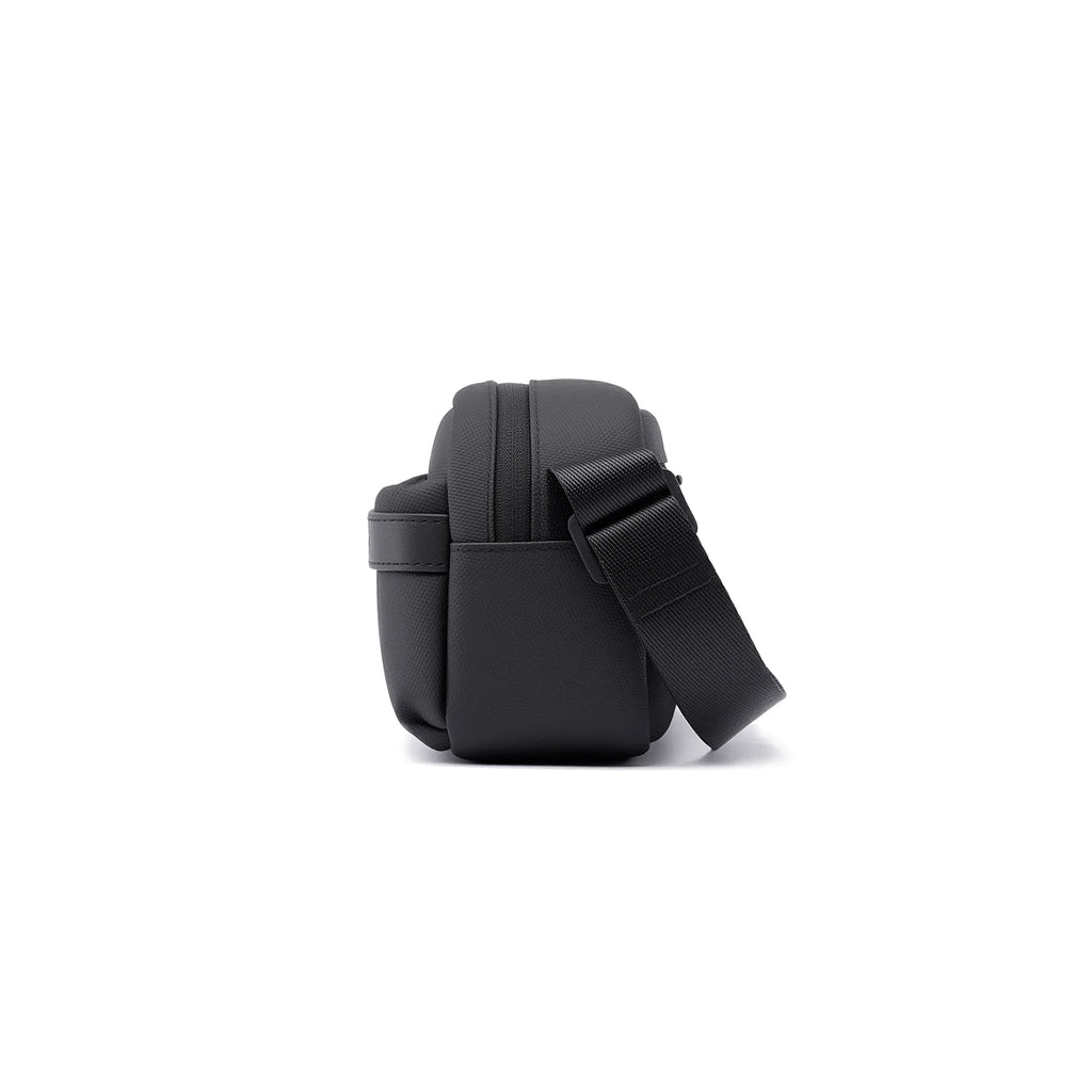 ExecSlim: Slim Business Crossbody Bag with 3 Compartments and Key Hook