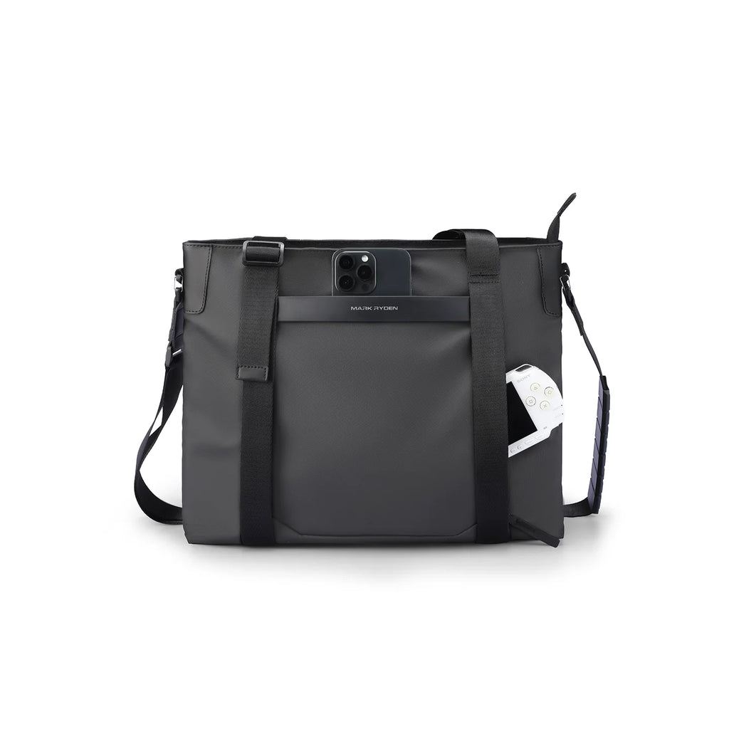TechSafe: The multifunctional Messenger Bag with Simple Design