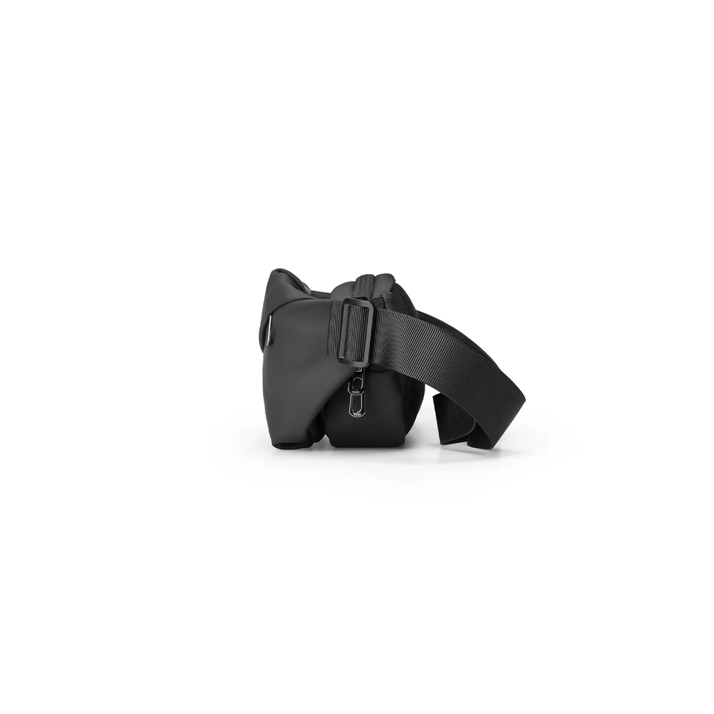 RapidPack Lite: Tri-Compartment Waterproof Sling Pack for Commute