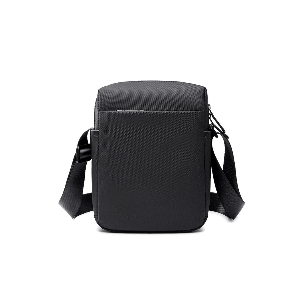 HydroCarry: Crossbody Sling with Multi-Pocket Design for Daily Commute