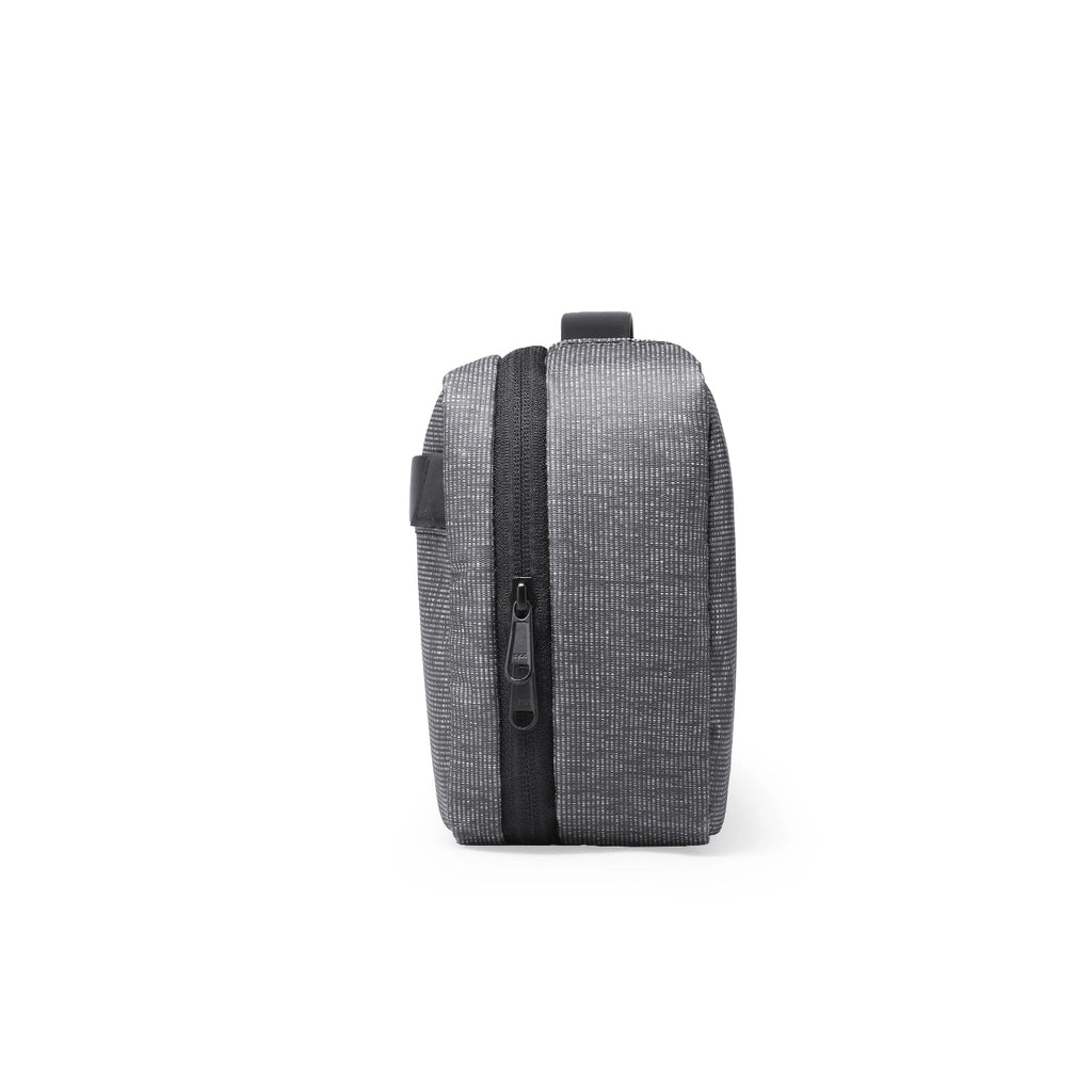 Compact Size and Large Capacity Multi-Layer Paged Washbag